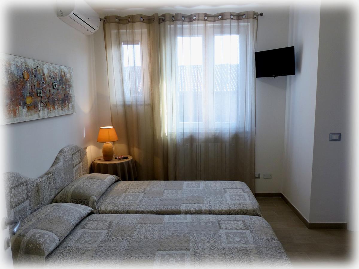 Marinella Guest House Cornale المظهر الخارجي الصورة
